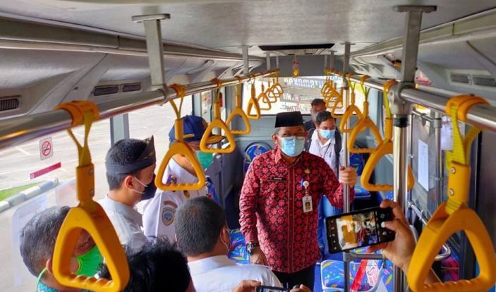 Bus Trans Siginjai Resmi Beroperasi di Bandara Sultan Thaha Jambi, Sekda : Bisa di Manfaatkan Dengan Baik