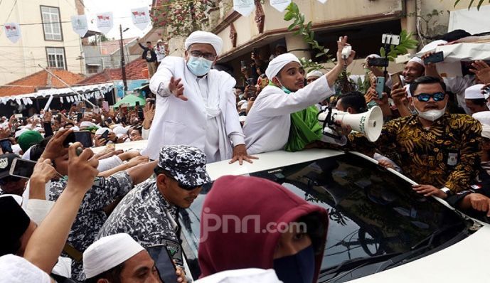 Habib Rizieq Akan Menjalani Swab Test di Polda Metro Jaya Sebelum Diperiksa Polisi