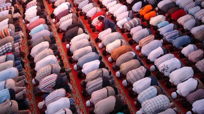 MUI Tanjab Barat Liburkan Shalat Jumat 2 Pekan