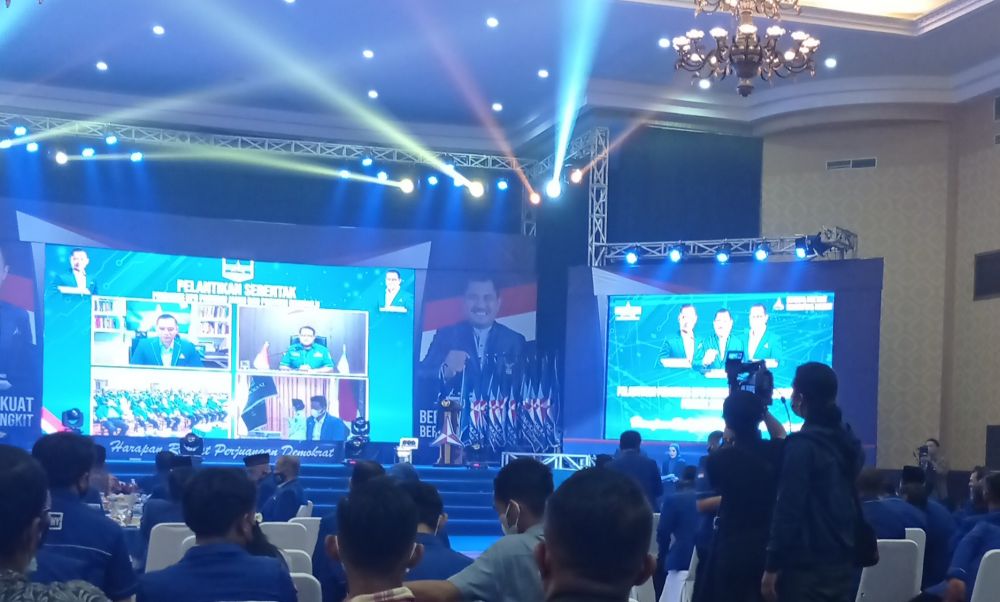 Mashuri Resmi Dilantik Sebagai Ketua DPD Demokrat Provinsi Jambi Bersama Pengurus Lainnya