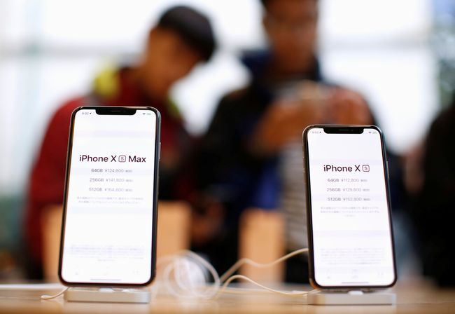 Apple akan Tinggalkan Ponsel yang Memakai Charger