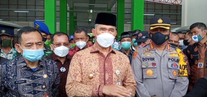 Walikota Syarif Fasha Meresmikan Pasar Rakyat Pasir Putih