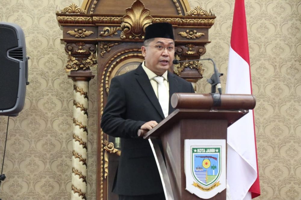 Ketua DPRD Kota Jambi Sambut Baik Sekwan Baru Desiyanti 