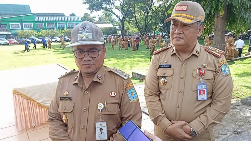 Apel Peningkatan Disiplin ASN di Lingkup Kota Jambi  Wawako Maulana Tekankan Kedisiplinan ASN dan Bicarakan Hari Batik Nasional