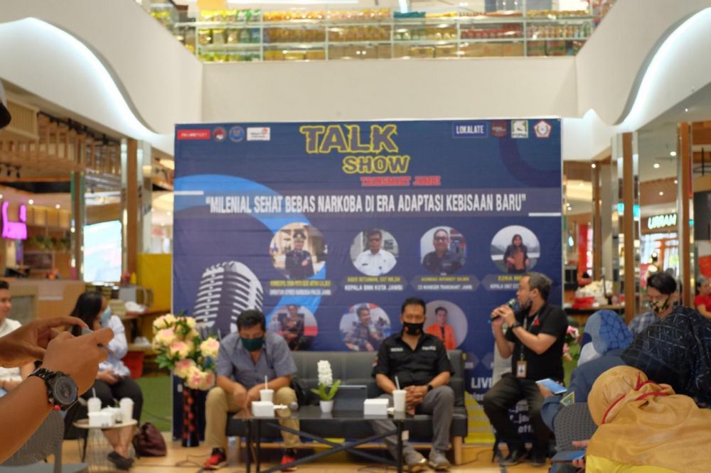 Transmart  Gelar Talk Show Milenial Sehat Bebas Narkoba Di Era Adaptasi Kebiasaan Baru