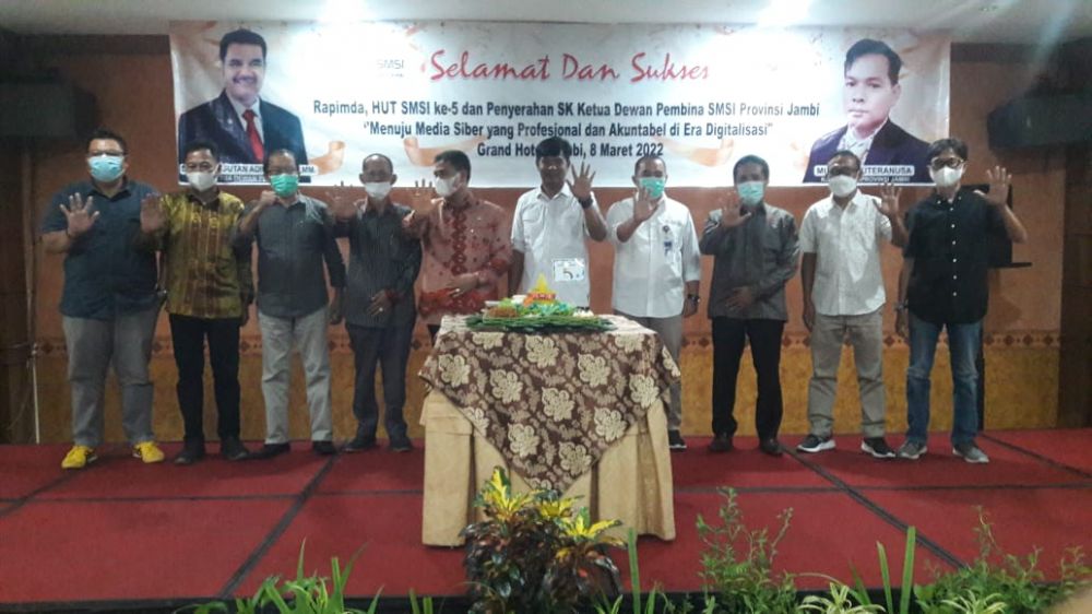 Peringati HUT Ke-5, SMSI Provinsi Jambi Gelar Rapimda Dan Penyerahan SK Ketua Dewan Pembina